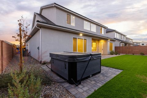 Tiny photo for 2847 E FRESHET DR, Washington, UT 84780 (MLS # 2126915)