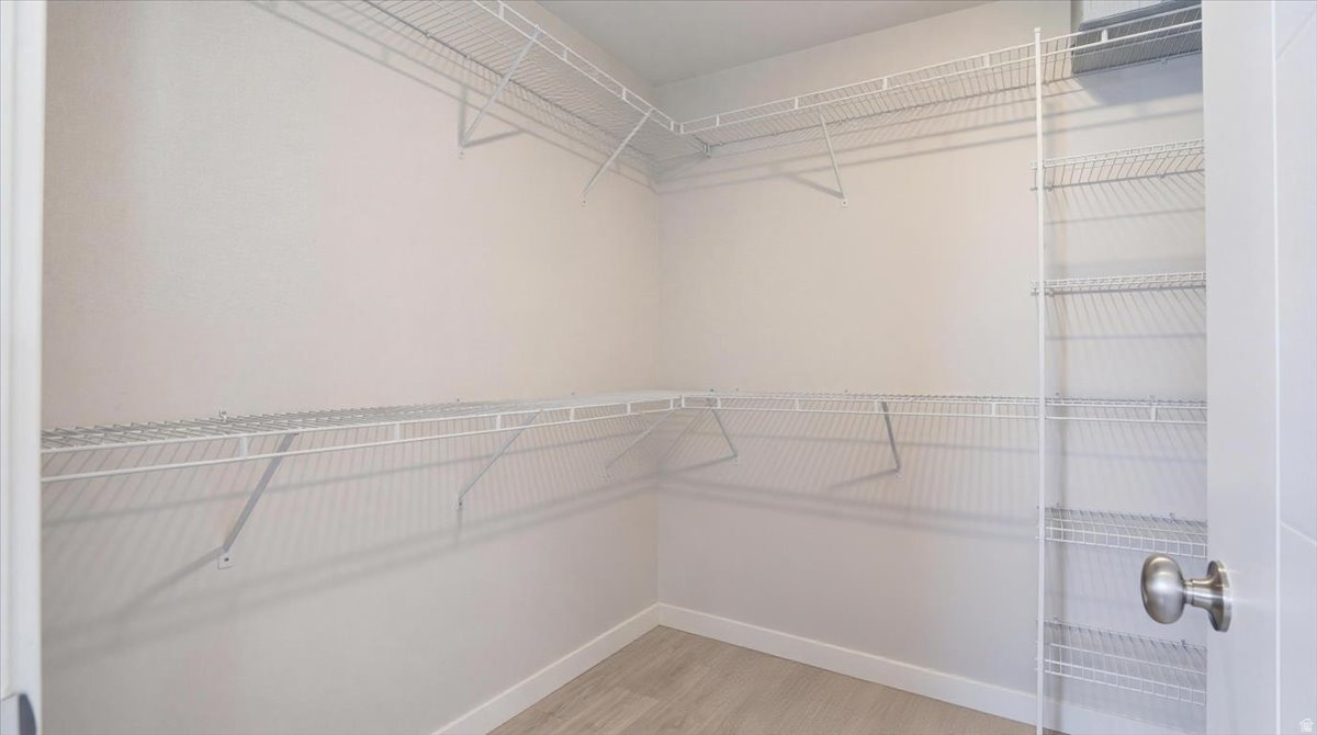 AURORA HIEGHTS - Residential