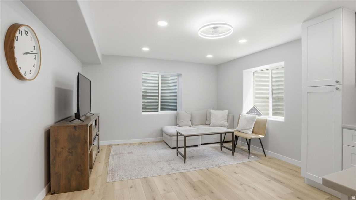 AURORA HIEGHTS - Residential