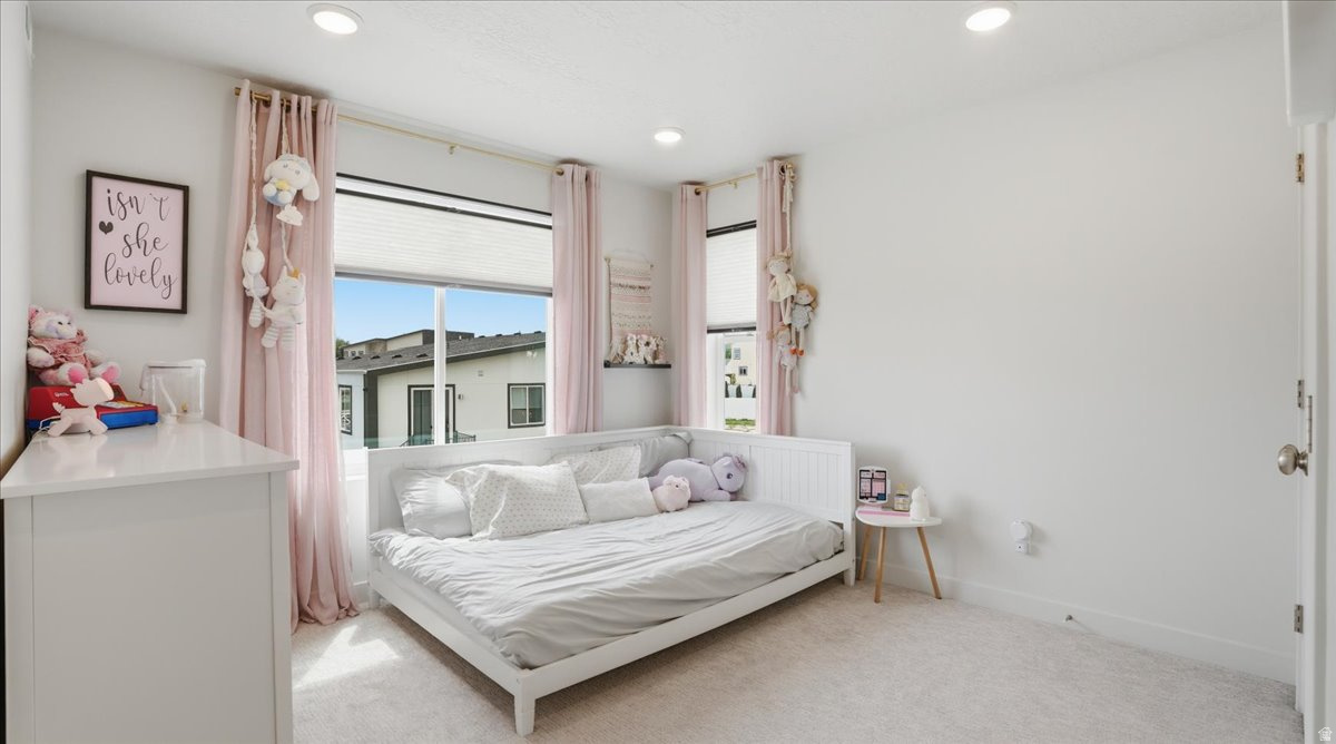 AURORA HIEGHTS - Residential