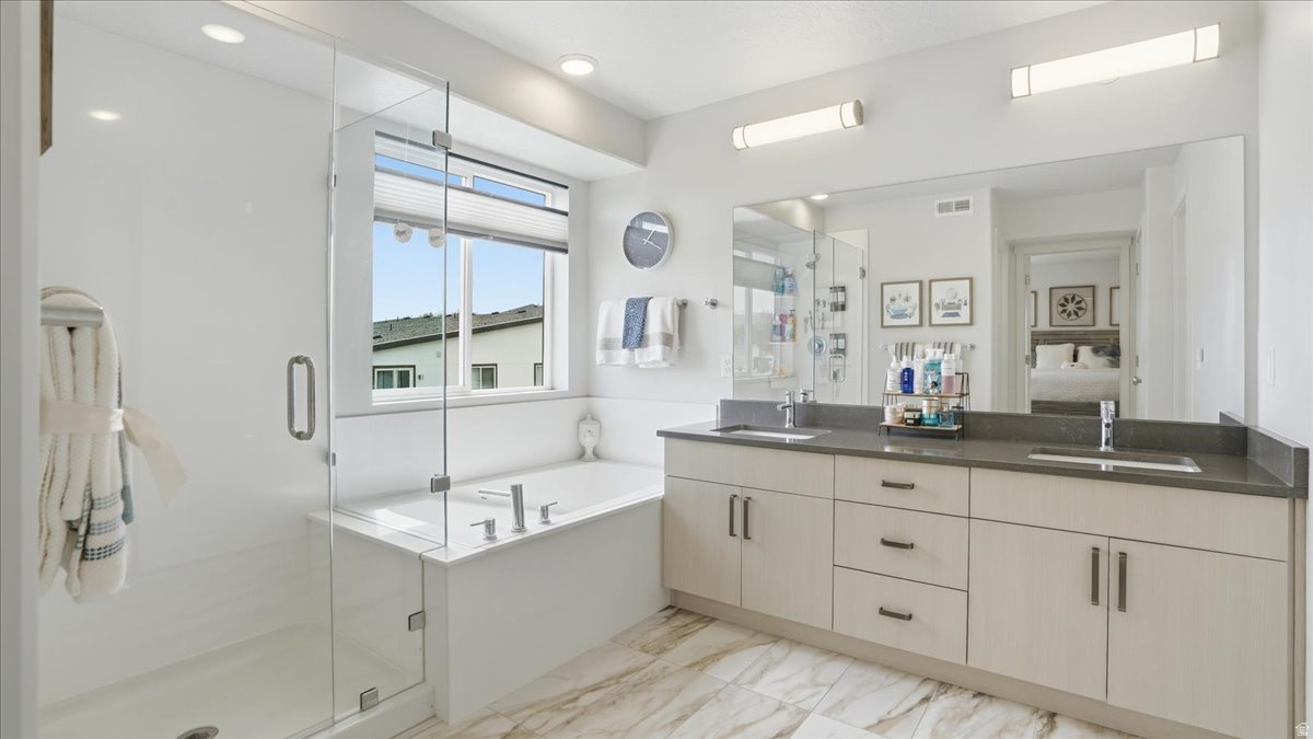 AURORA HIEGHTS - Residential