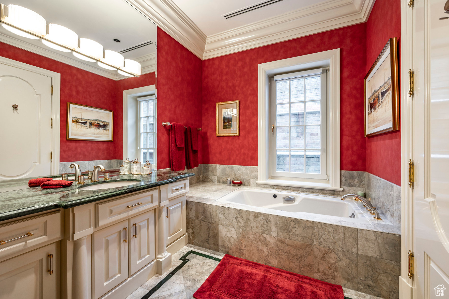 OLD ORCHARD ESTATES - Residential