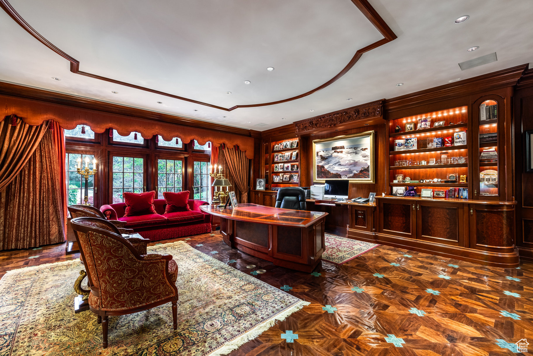 OLD ORCHARD ESTATES - Residential