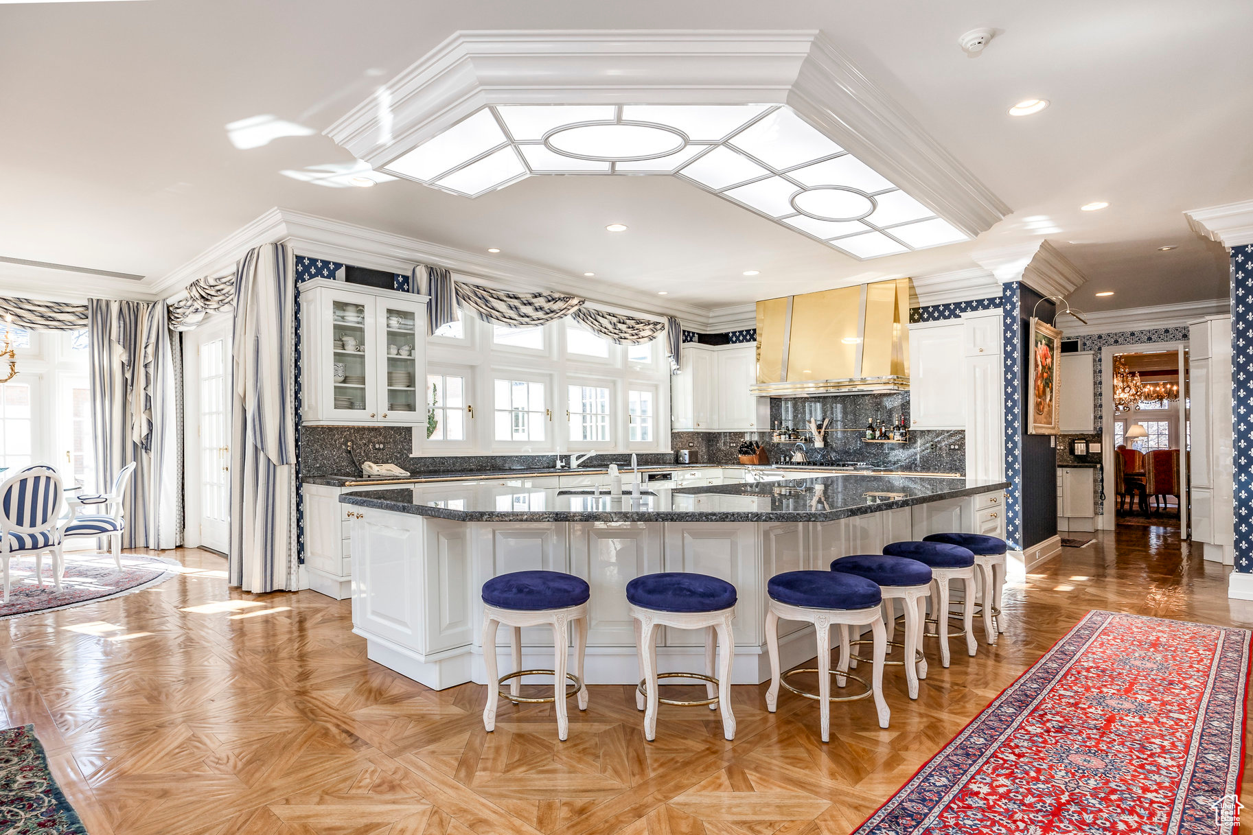 OLD ORCHARD ESTATES - Residential