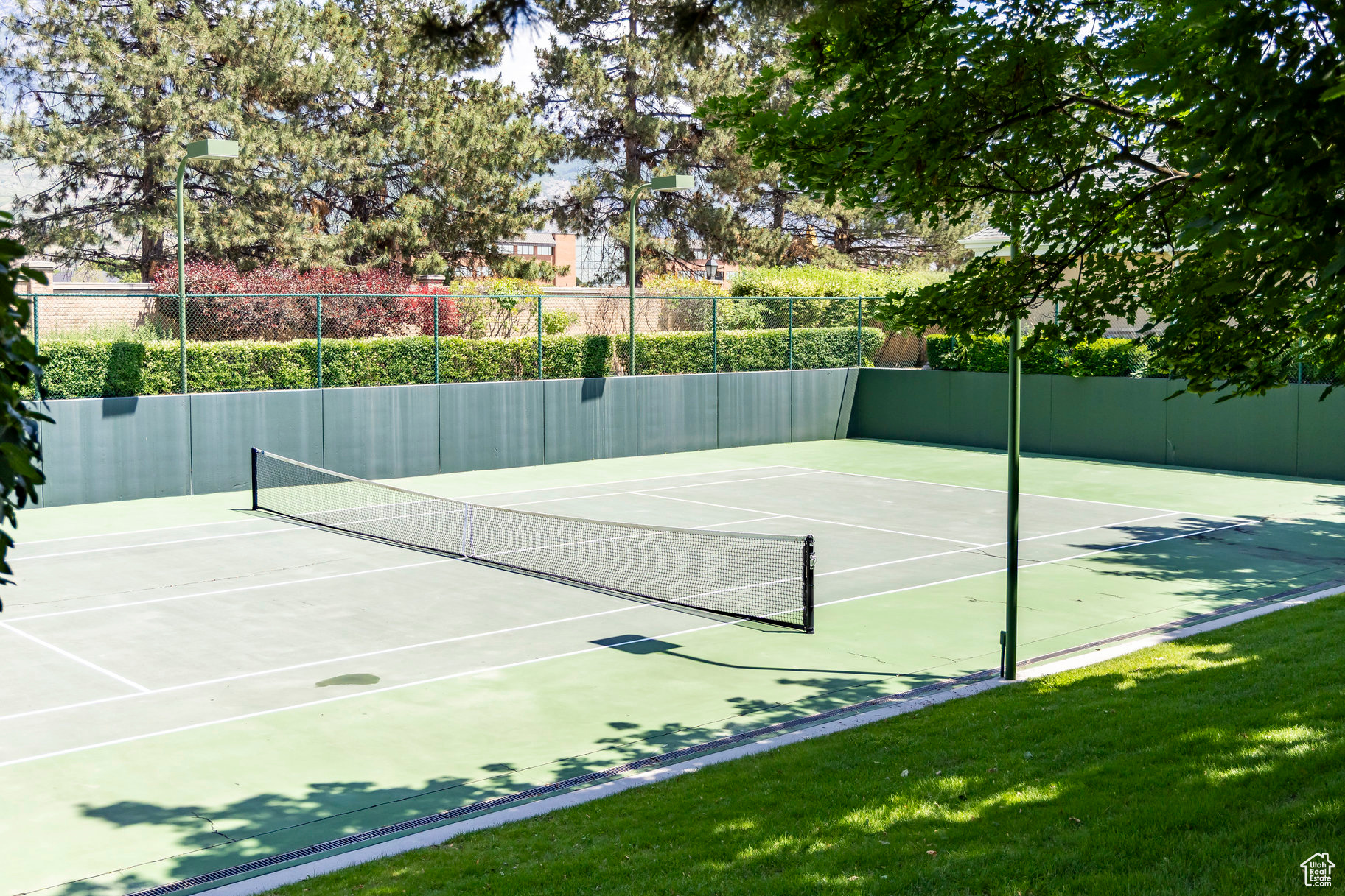 OLD ORCHARD ESTATES - Residential