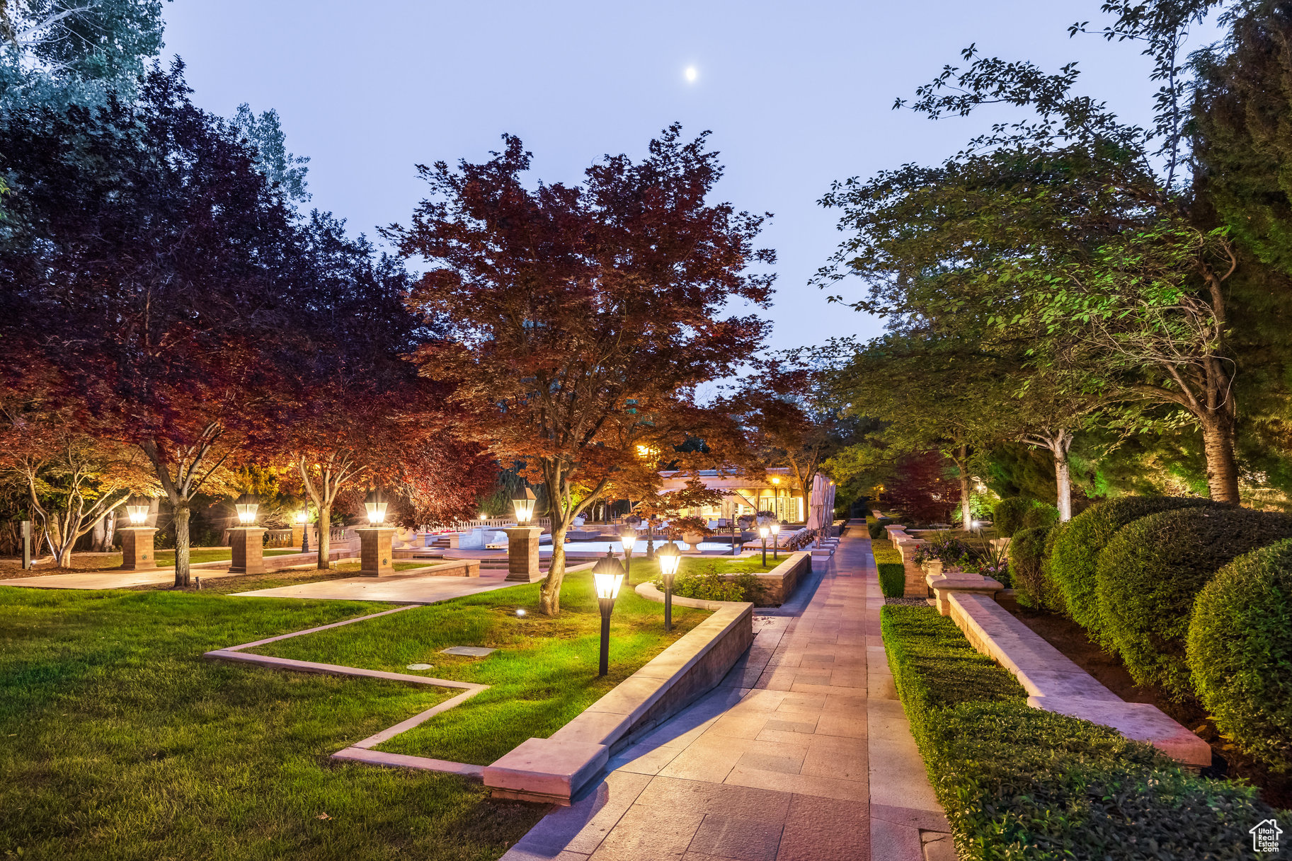 OLD ORCHARD ESTATES - Residential