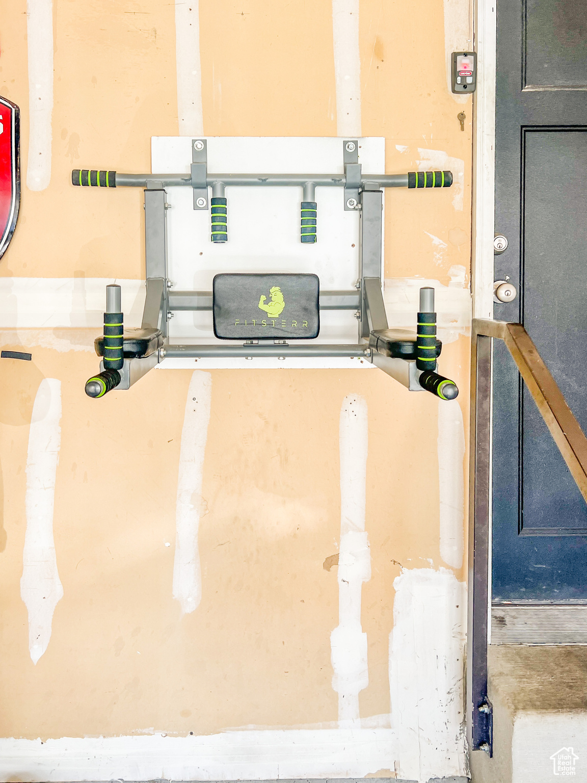 Eagle Mountain, Utah 84005, United States, 5 Bedrooms Bedrooms, ,4 BathroomsBathrooms,Residential,Active,128659