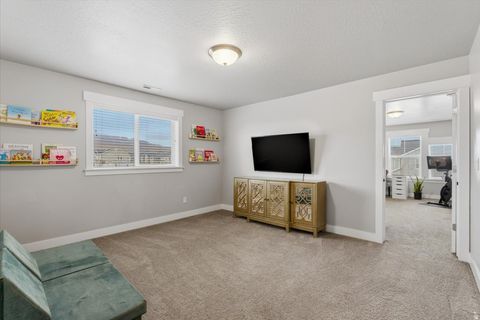 Tiny photo for 6633 W INDIGO DR, Herriman, UT 84096 (MLS # 2129610)