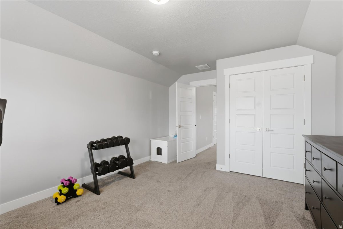 CREEK RIDGE - Residential