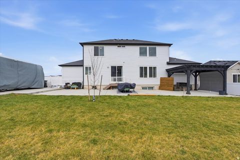 Tiny photo for 6633 W INDIGO DR, Herriman, UT 84096 (MLS # 2129610)