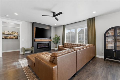 Tiny photo for 6633 W INDIGO DR, Herriman, UT 84096 (MLS # 2129610)