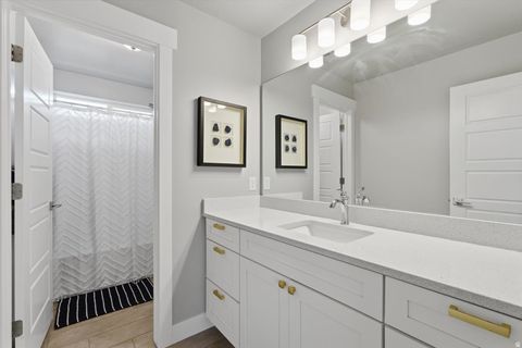 Tiny photo for 6633 W INDIGO DR, Herriman, UT 84096 (MLS # 2129610)