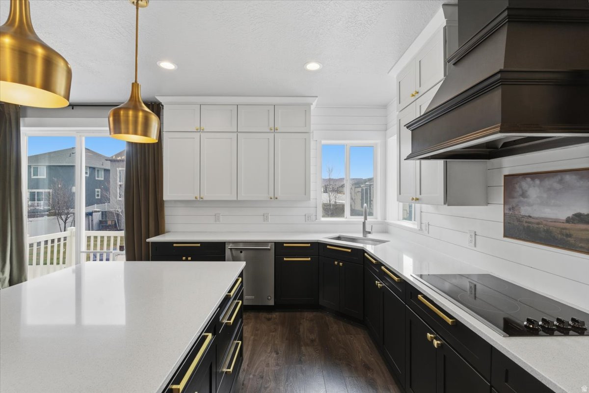 CREEK RIDGE - Residential