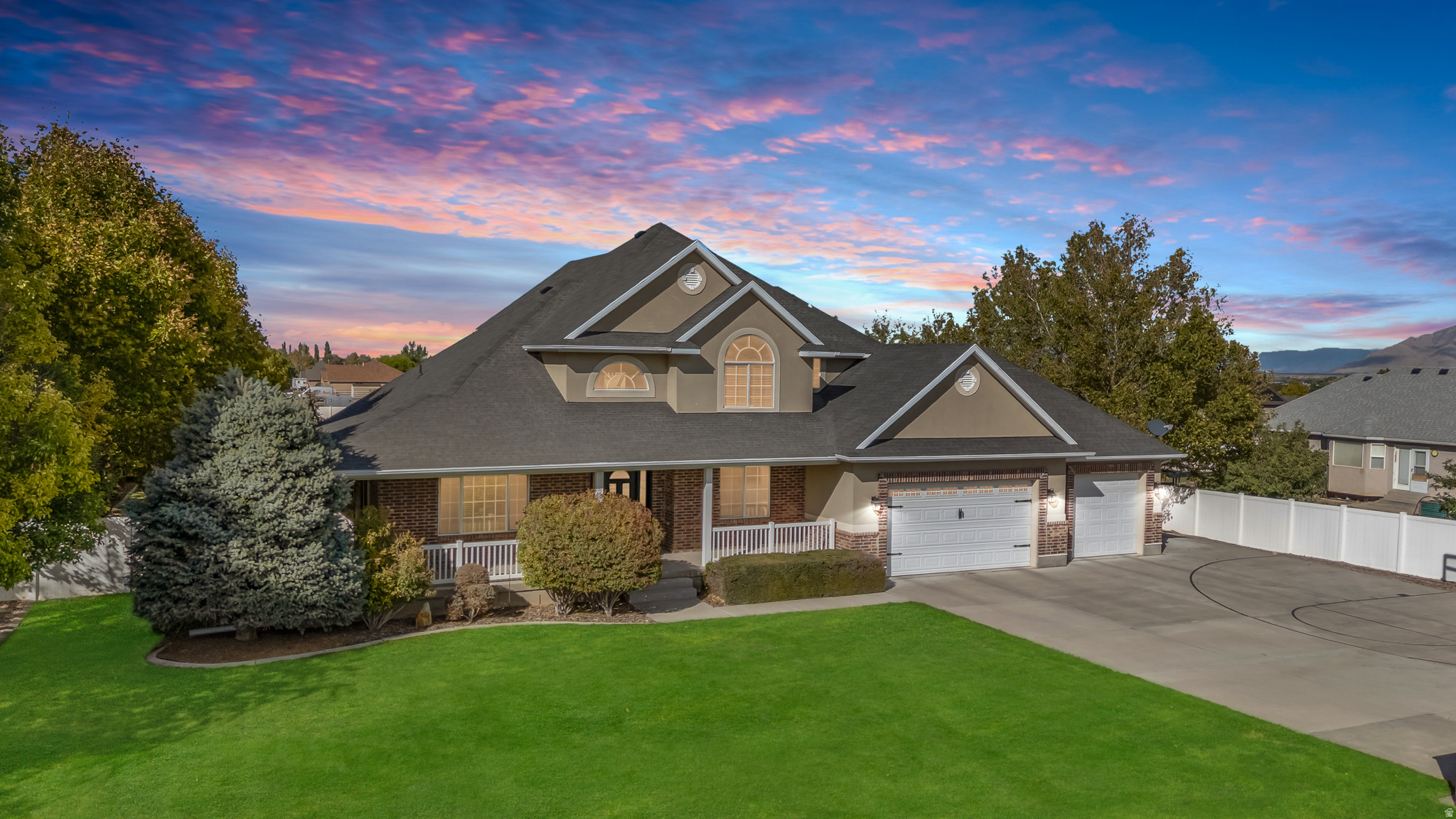 FERRIS R WILLIAMS ESTATES - Residential