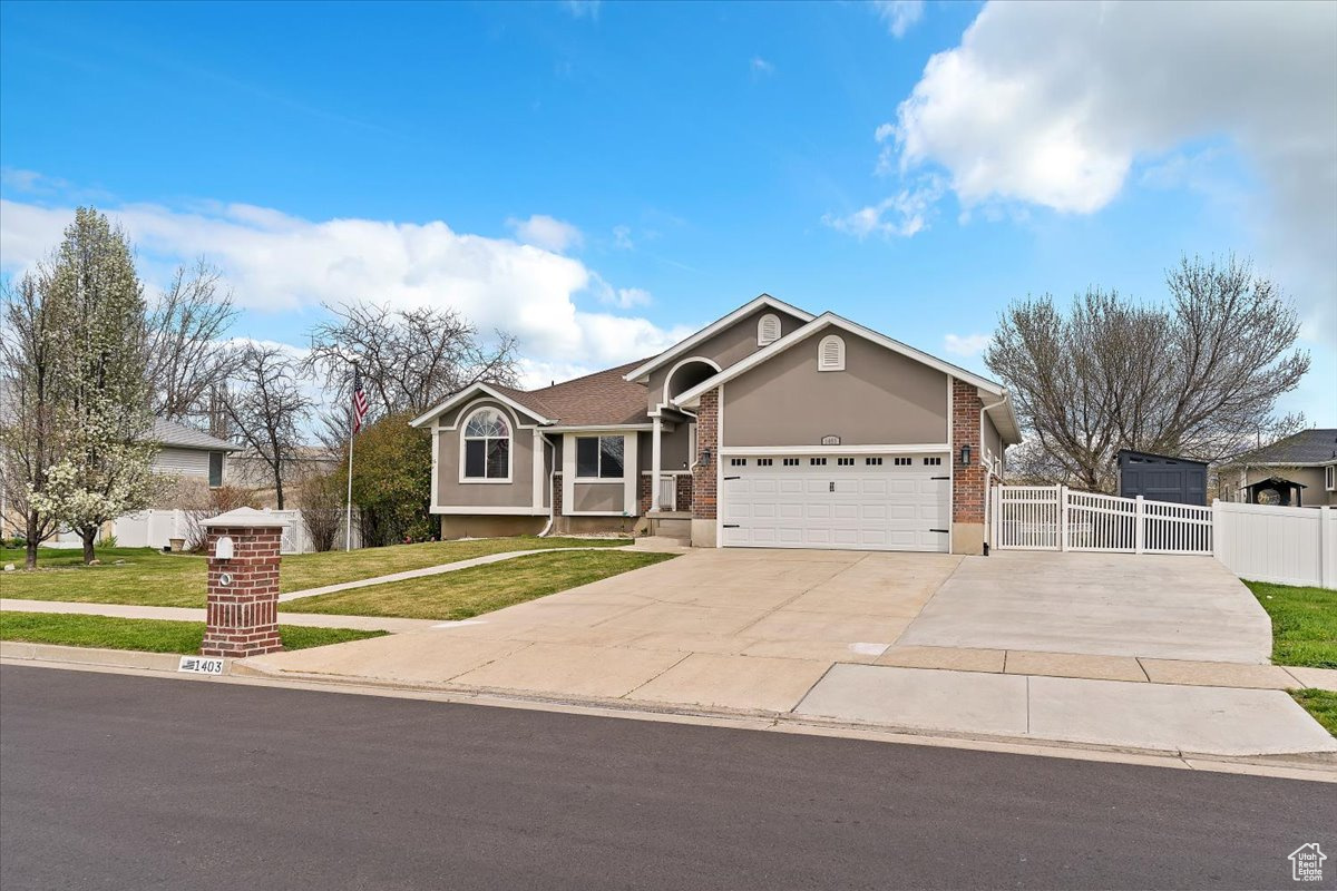 1403 Gleneagles Dr, Syracuse, Utah image 2