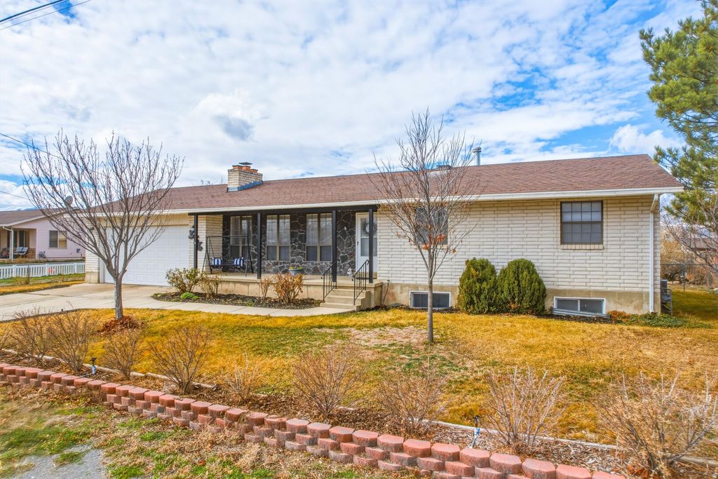 Photo of 356 S CENTER ST, Grantsville, UT 84029 (MLS # 2142328)