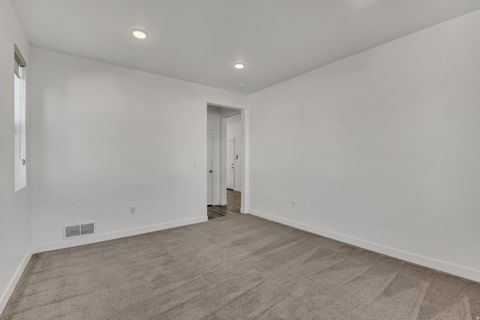 Tiny photo for 717 W WYNWOOD DR, Murray, UT 84123 (MLS # 2130038)