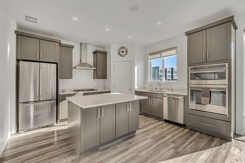 Tiny photo for 717 W WYNWOOD DR, Murray, UT 84123 (MLS # 2130038)