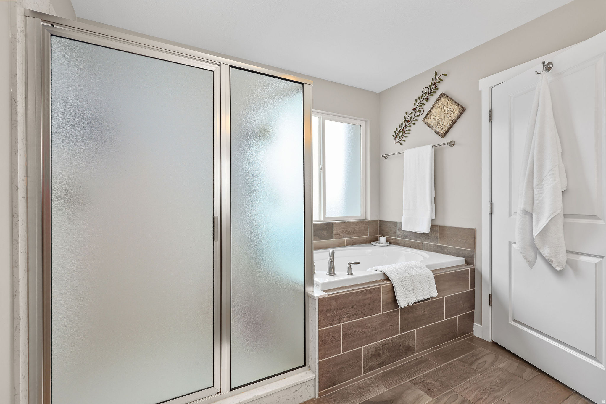 TRAILS EDGE - Residential