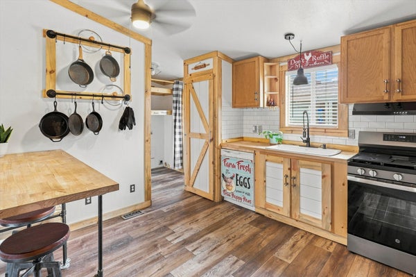 5648 S 1150 W TRLR 4, OGDEN, UT 84405 - Image 04ad98caaacf40ce58e05c5f89e0bbb3/3545534472