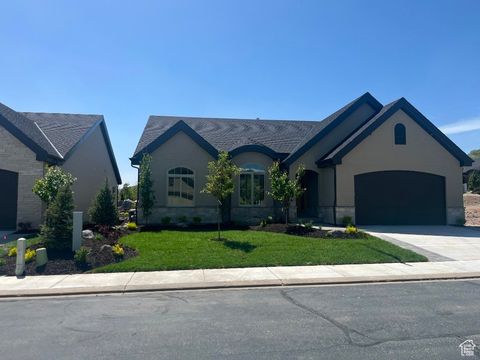 Photo of 15724 S ROLLING BLUFF DR, Draper (UT Cnty), UT 84020 (MLS # 2075893)