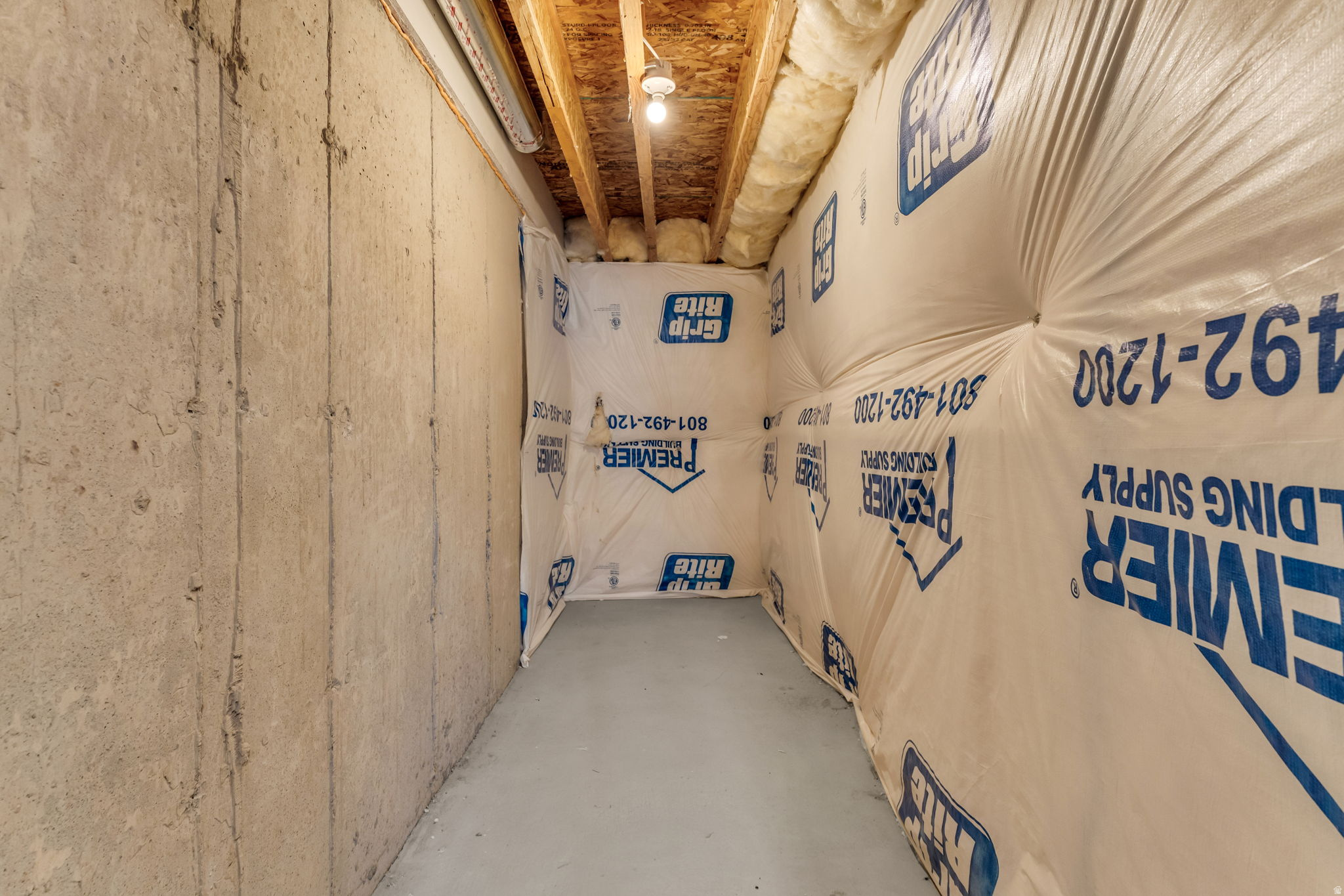 EAGLE POINT - Residential