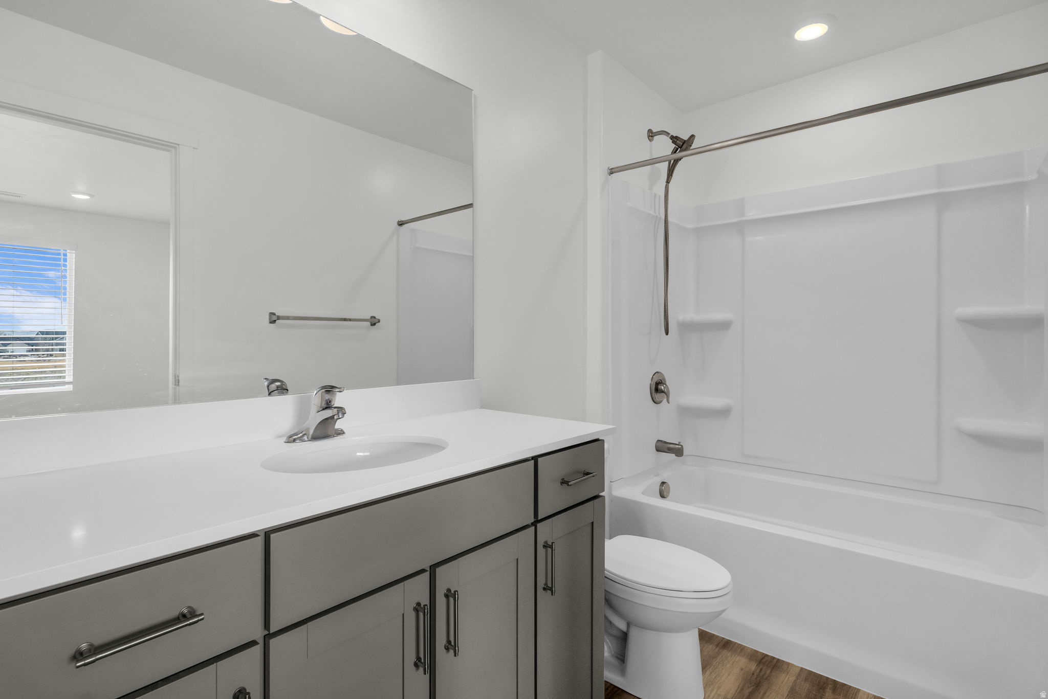 EAGLE POINT - Residential