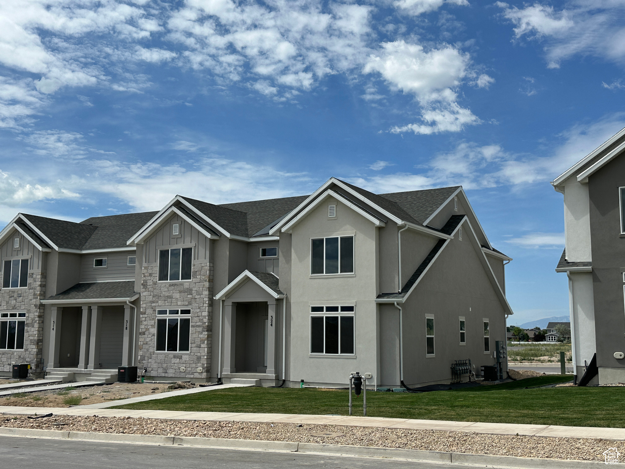 MOONLIGHT VILLAGE - Residential