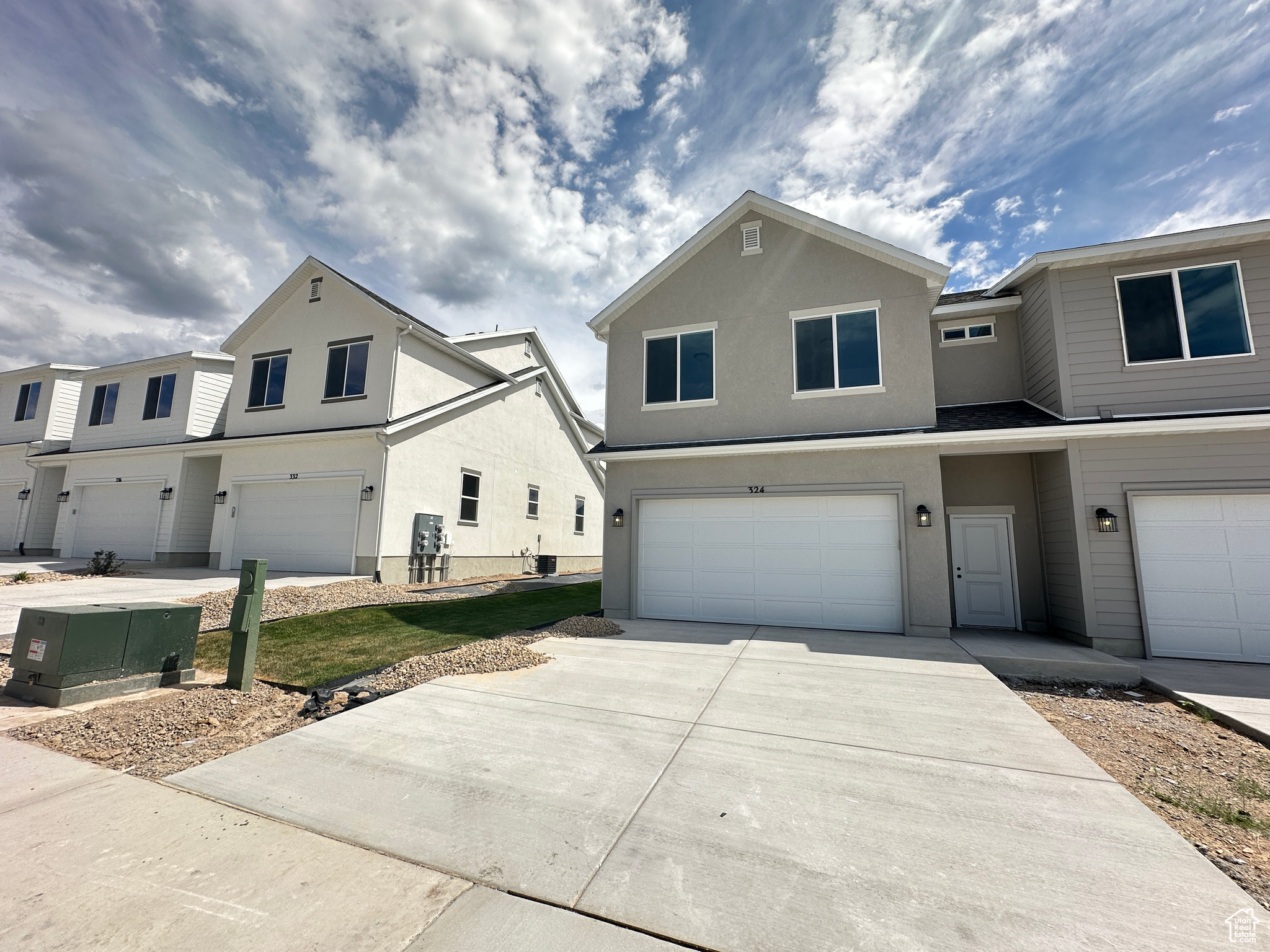 MOONLIGHT VILLAGE - Residential