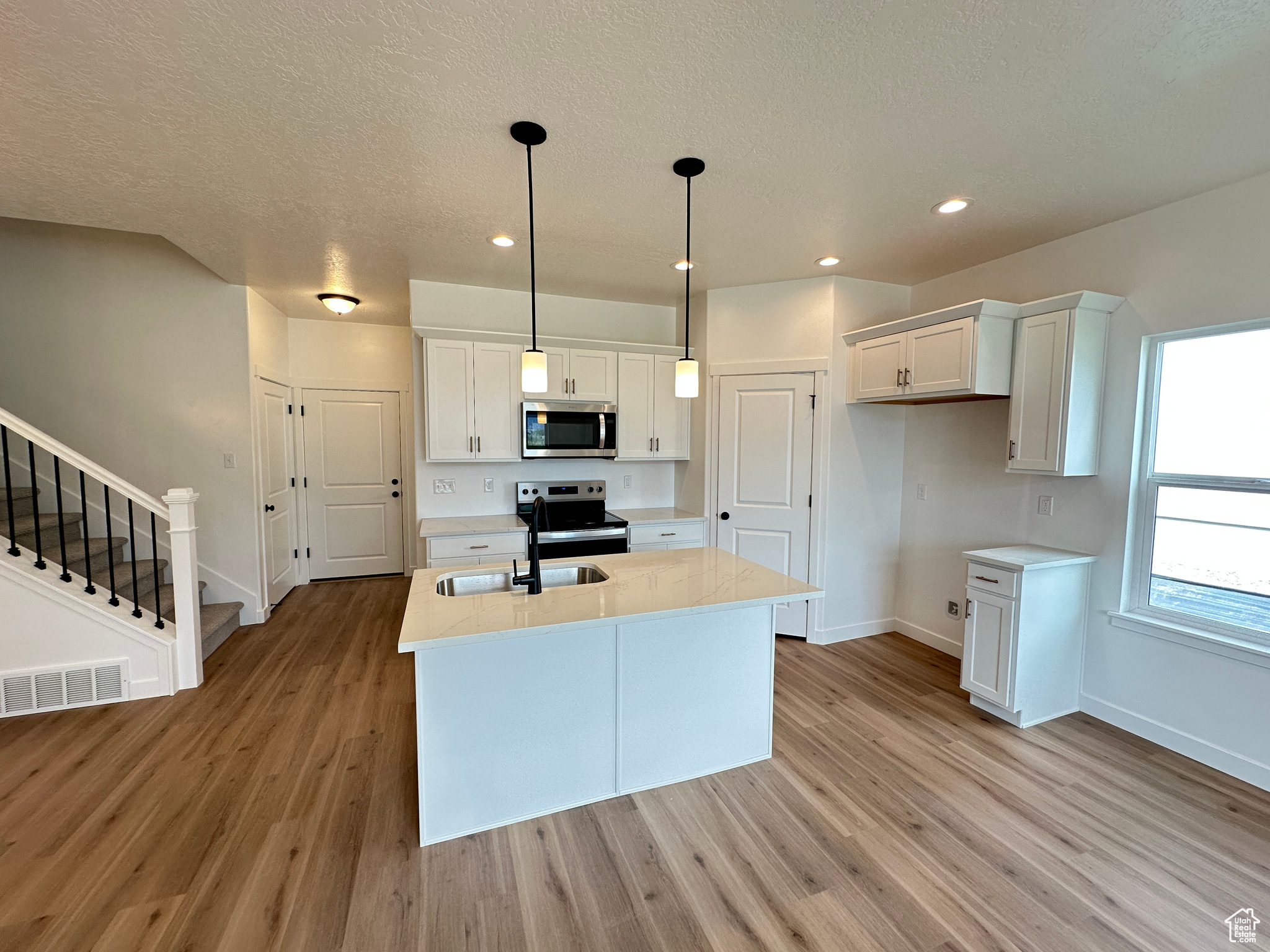 MOONLIGHT VILLAGE - Residential