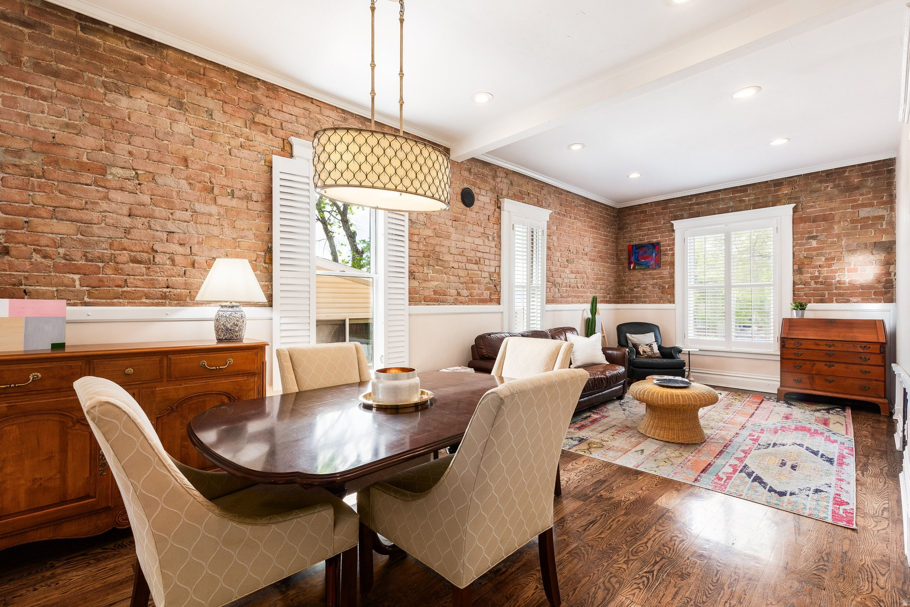 AVENUES - Residential