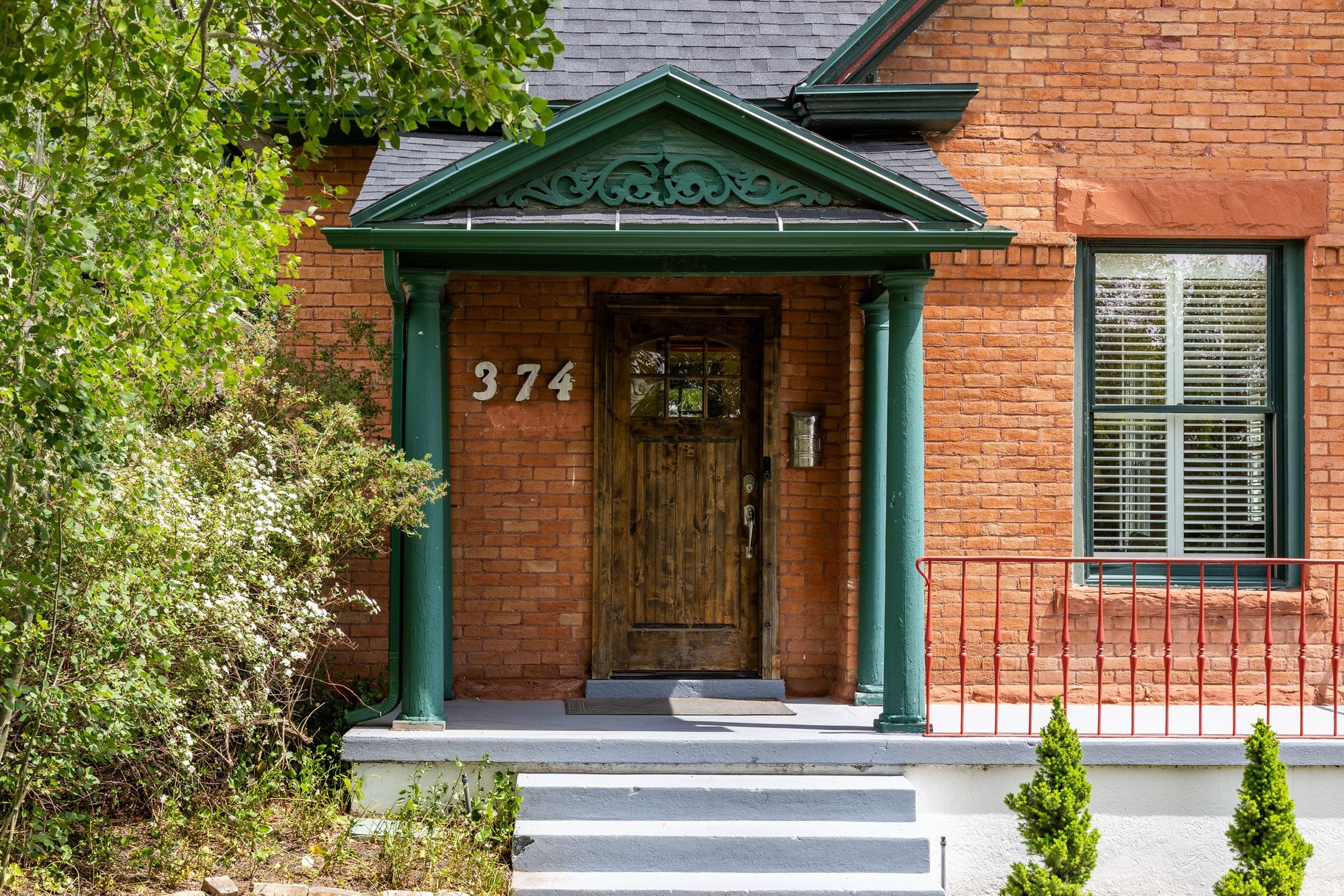 AVENUES - Residential