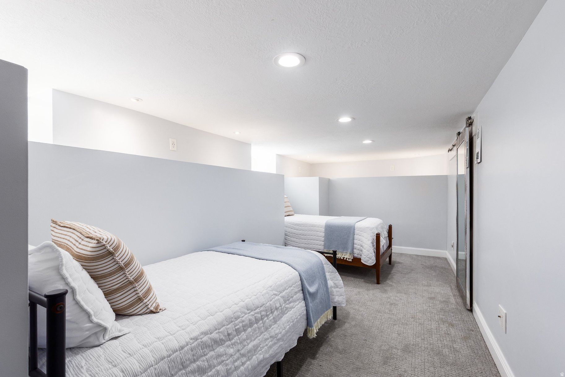 AVENUES - Residential