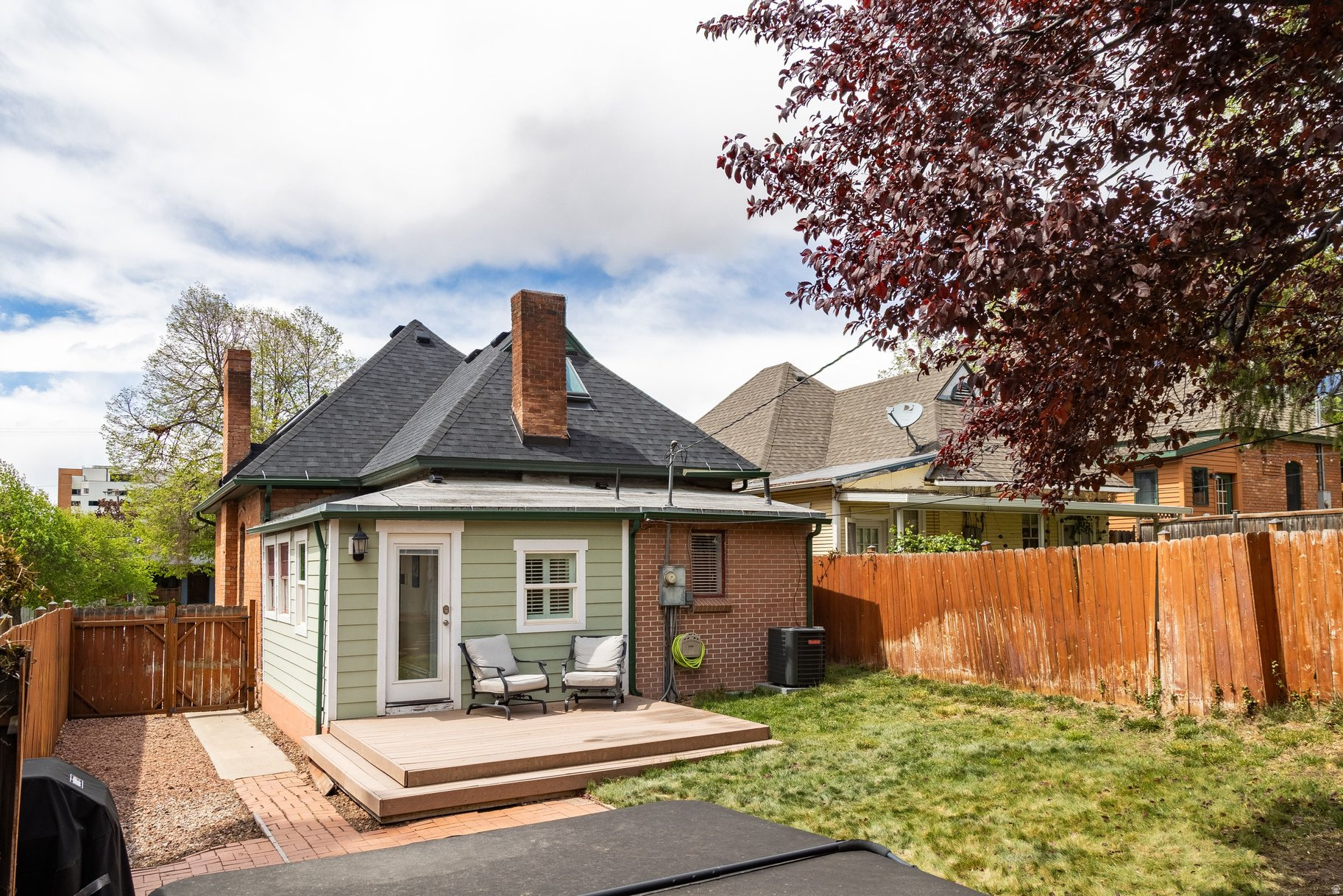 AVENUES - Residential