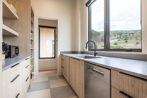 Tiny photo for 1352 N GOLD MOUNTAIN CIR, Heber City, UT 84032 (MLS # 2173497)