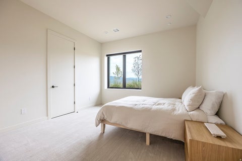 Tiny photo for 1352 N GOLD MOUNTAIN CIR, Heber City, UT 84032 (MLS # 2173497)