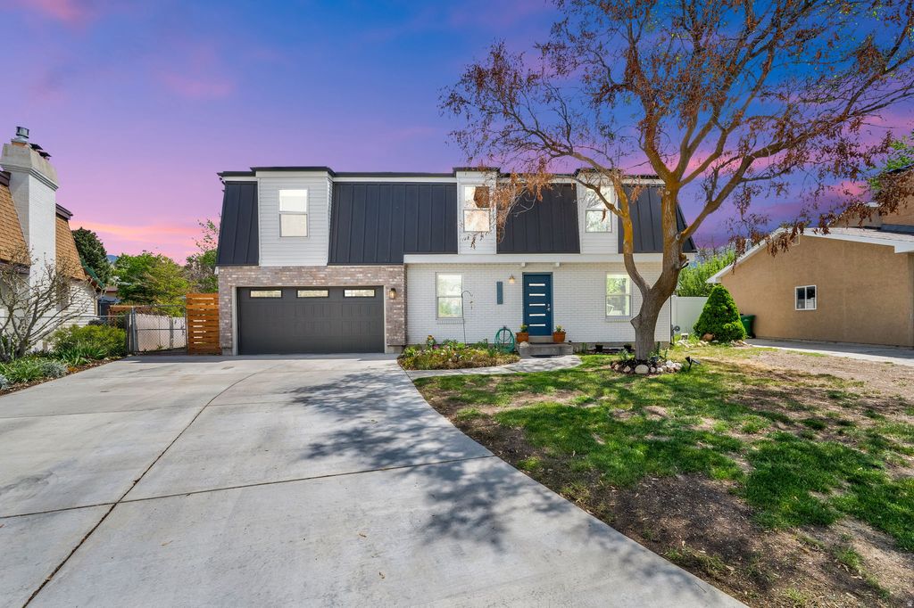 Photo of 9025 S BONNET DR E, Sandy, UT 84093 (MLS # 2156024)