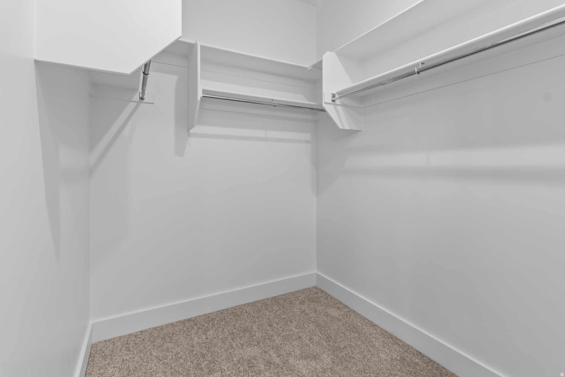 MEADOWS AT HYDE PARK - Residential