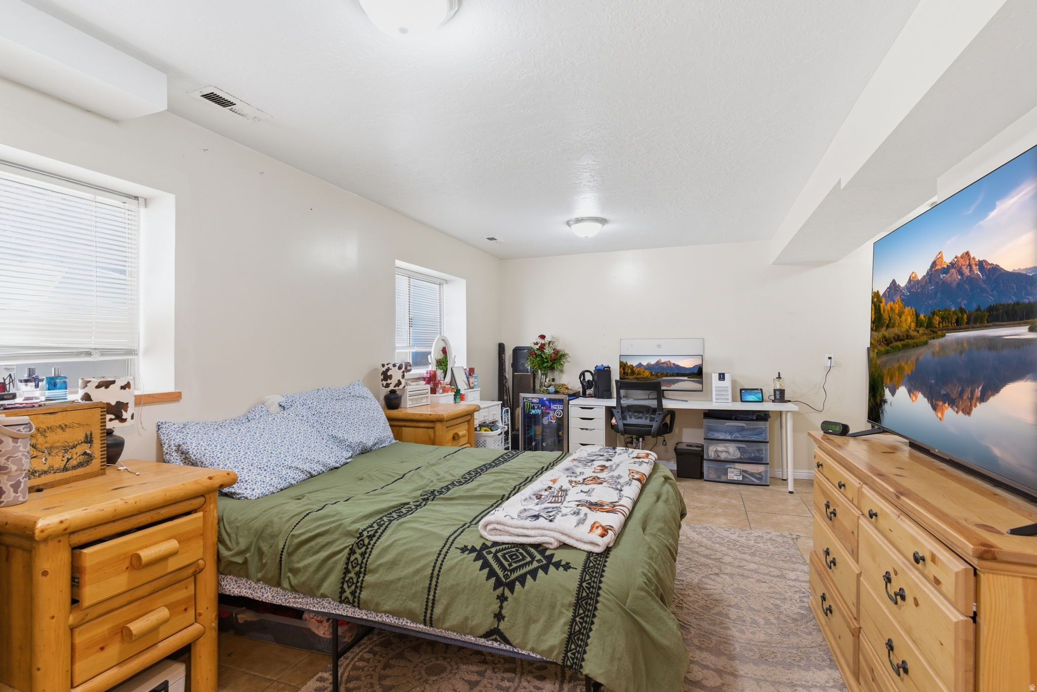 SHADOW RUN ESTATES - Residential