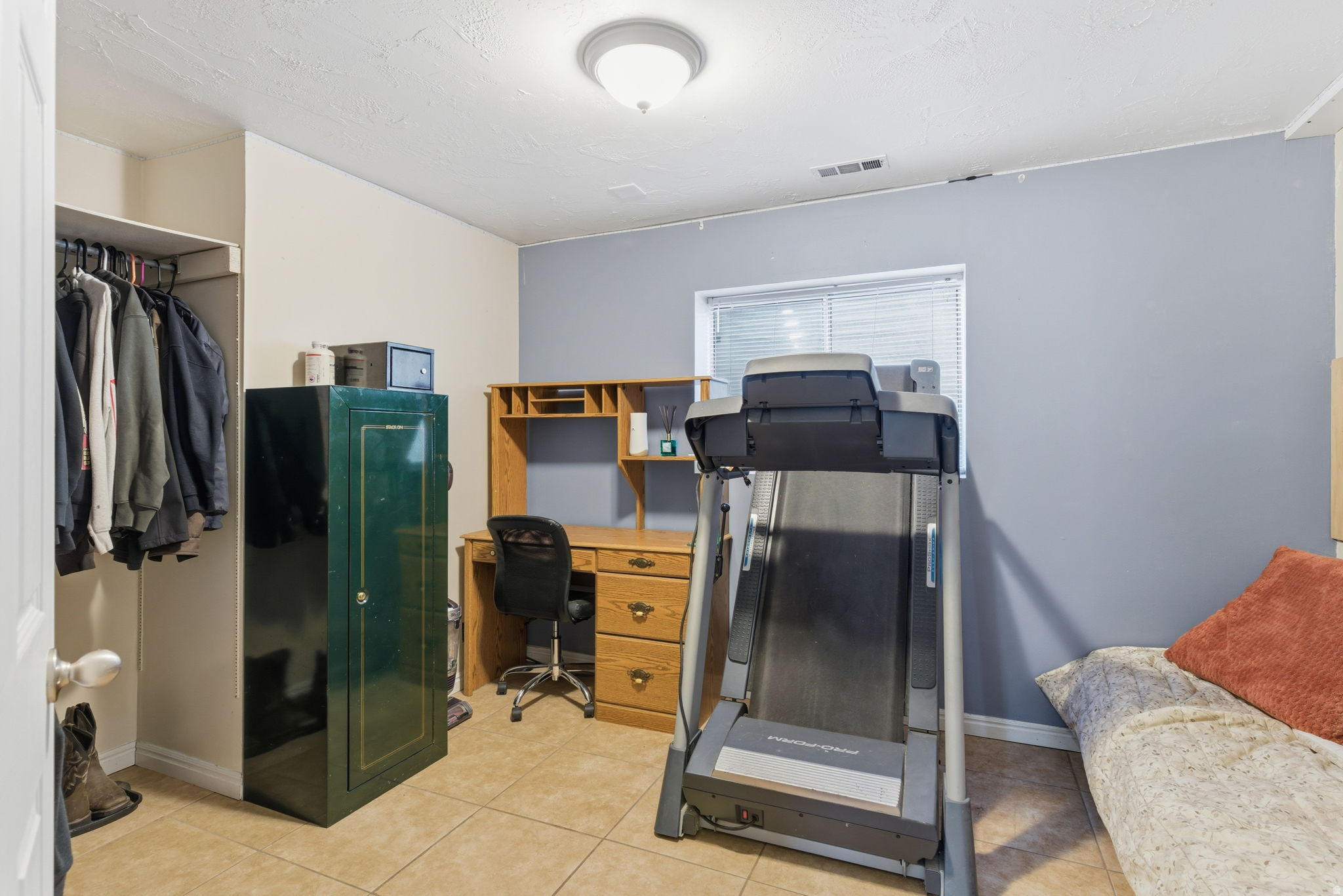 SHADOW RUN ESTATES - Residential