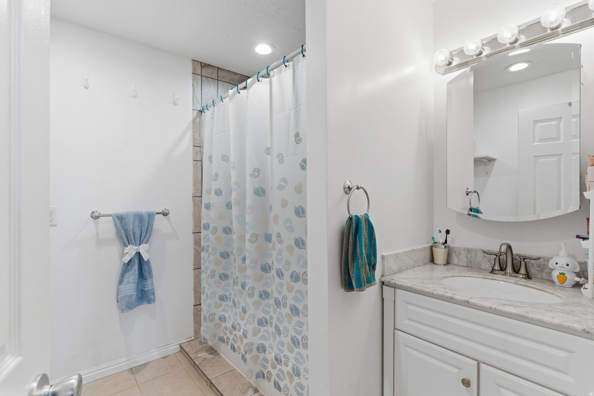 SHADOW RUN ESTATES - Residential