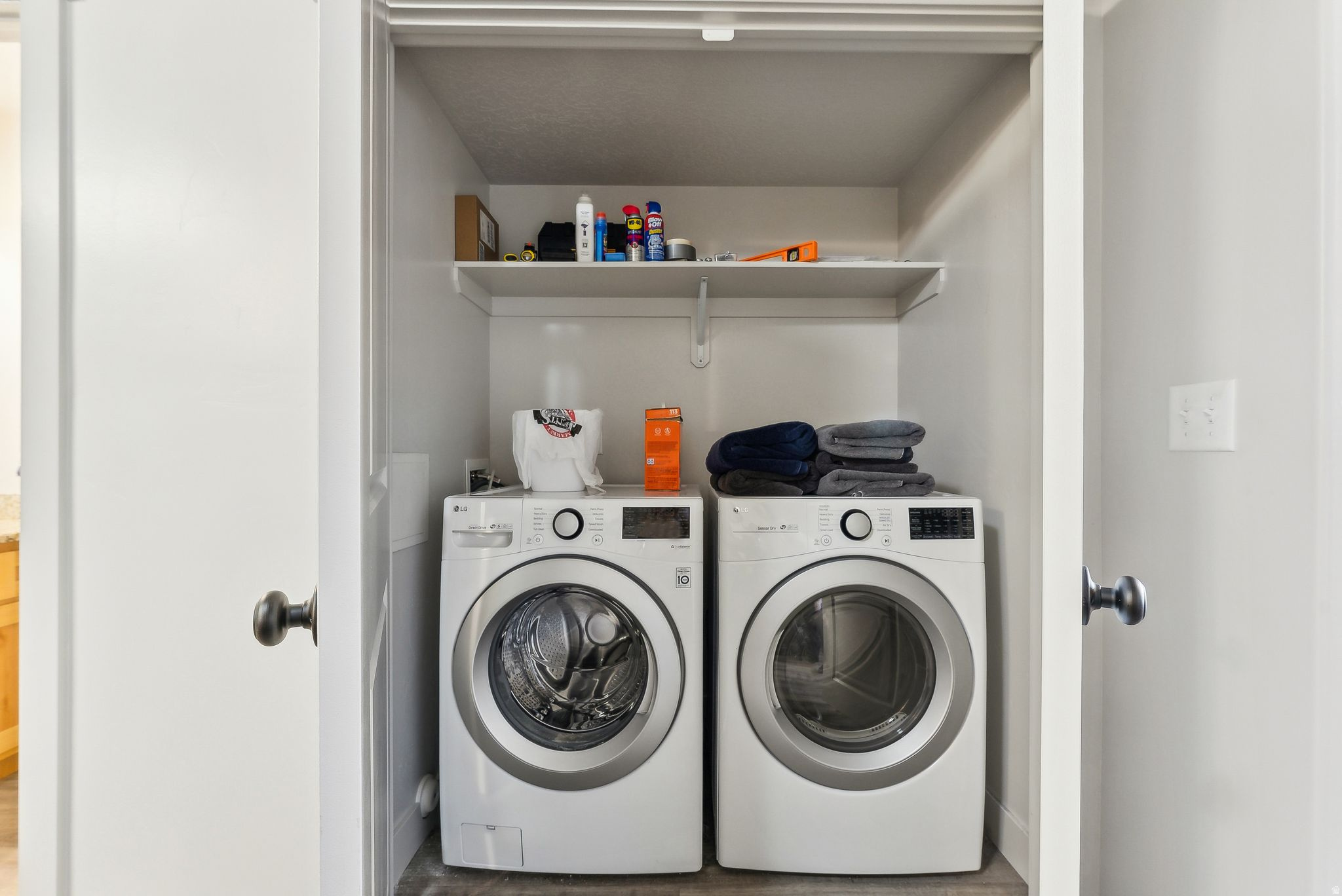 RIVER VALLEY - Residential