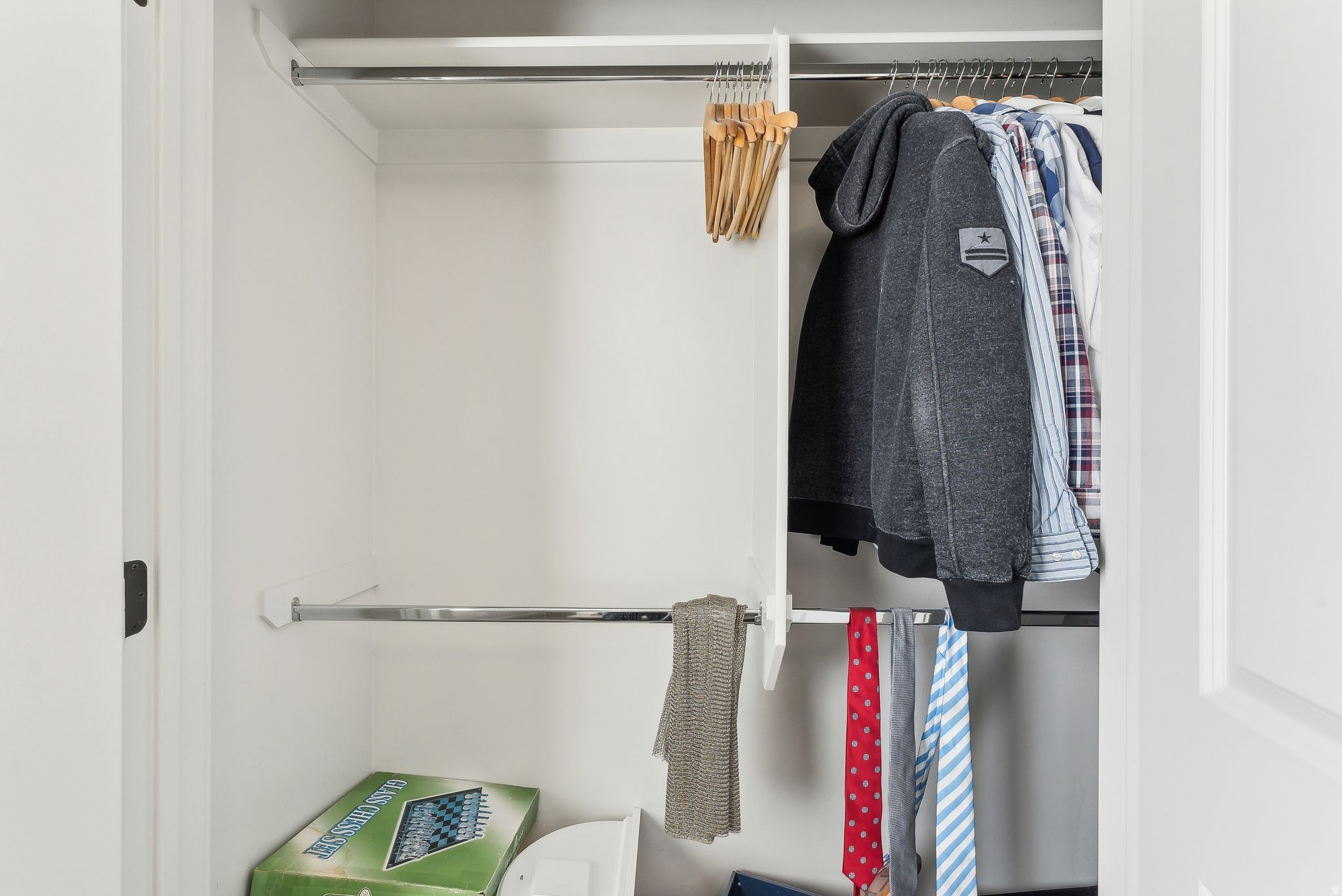 RIVER VALLEY - Residential