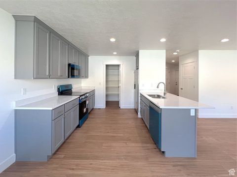 Tiny photo for 639 S 660 E, Nephi, UT 84648 (MLS # 2114903)