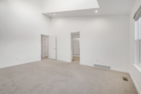 Tiny photo for 1058 S LILAC WAY, Mapleton, UT 84664 (MLS # 2134083)