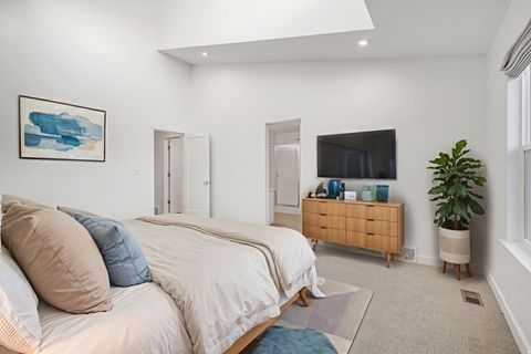 Tiny photo for 1058 S LILAC WAY, Mapleton, UT 84664 (MLS # 2134083)