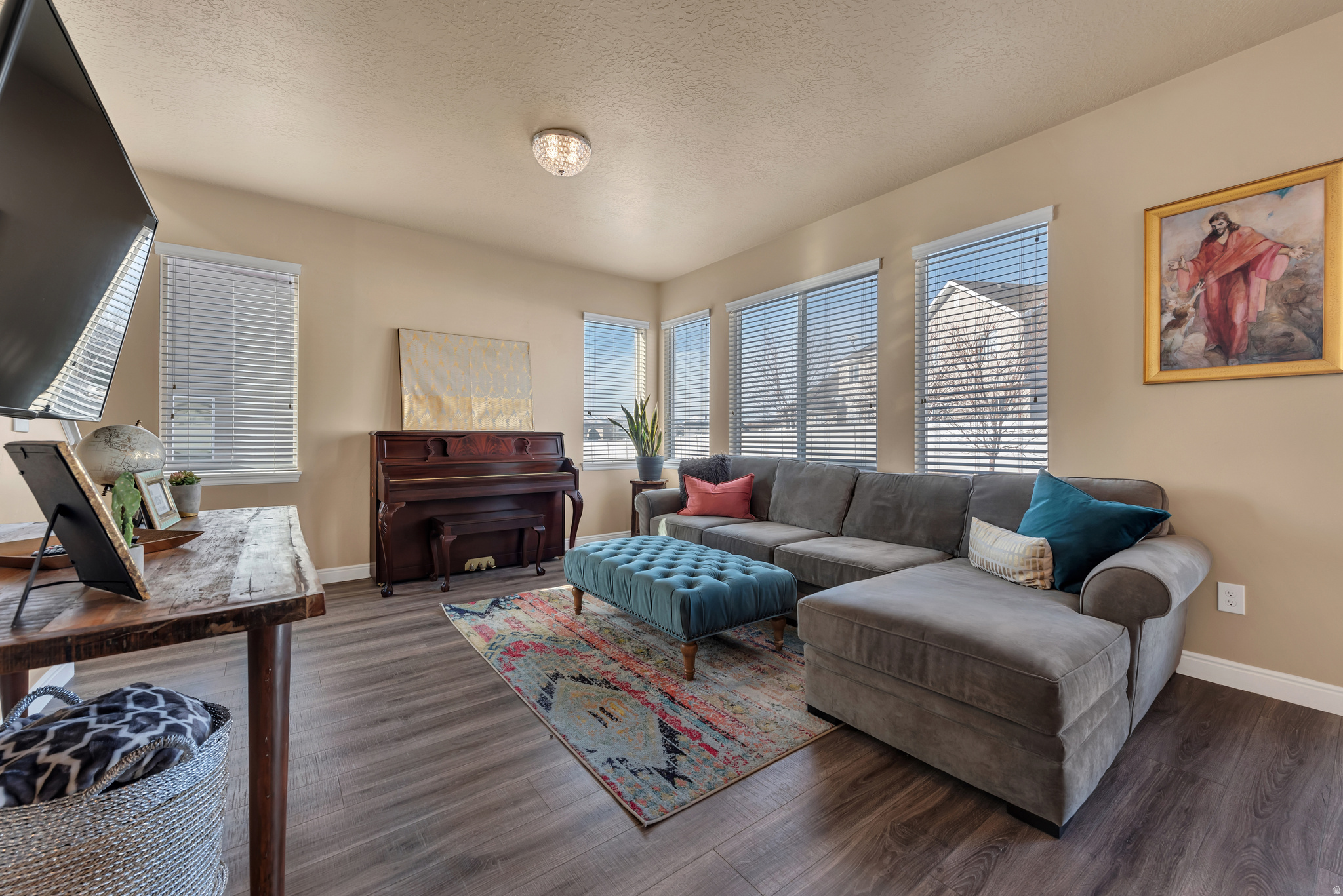THANKSGIVING - Residential Lease