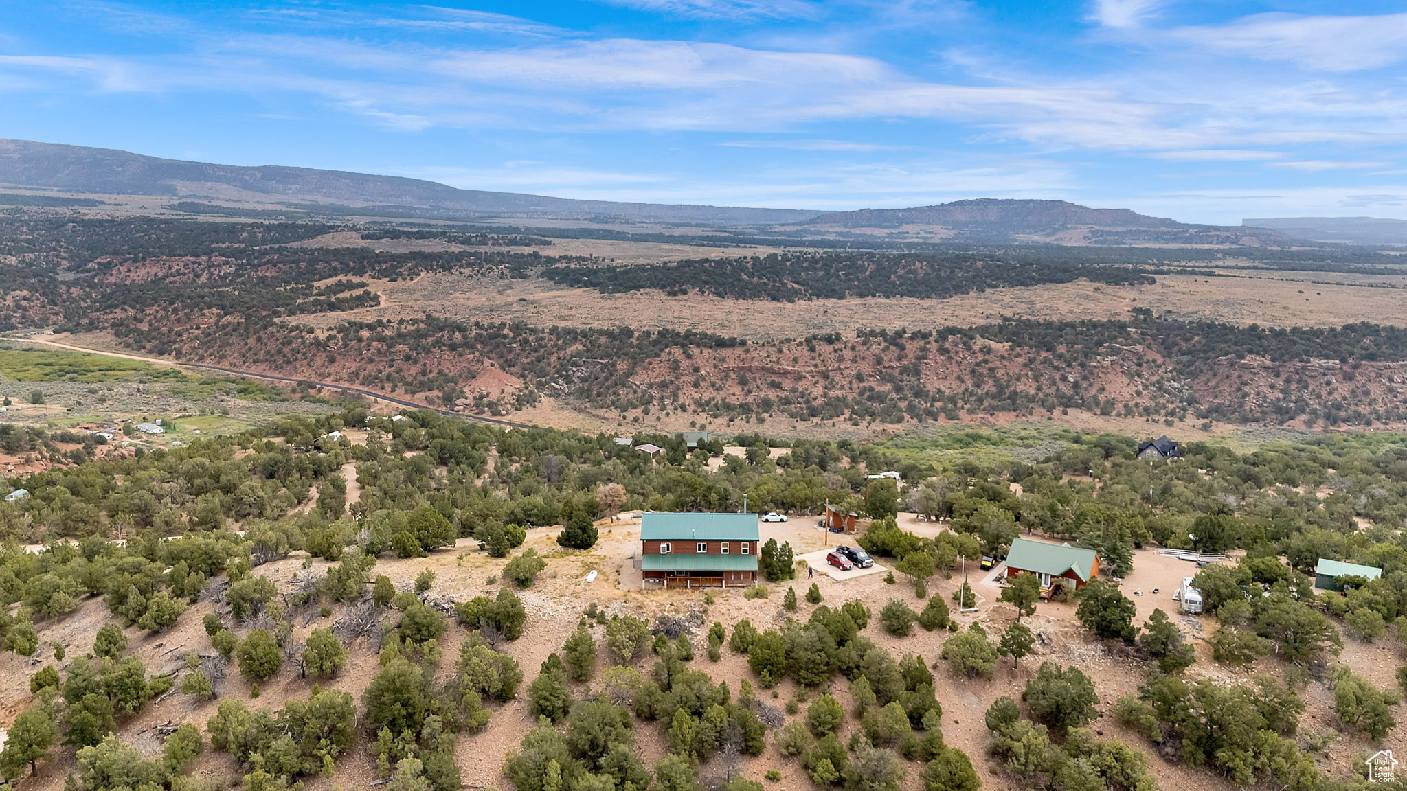 BANDANNA RANCH - Residential