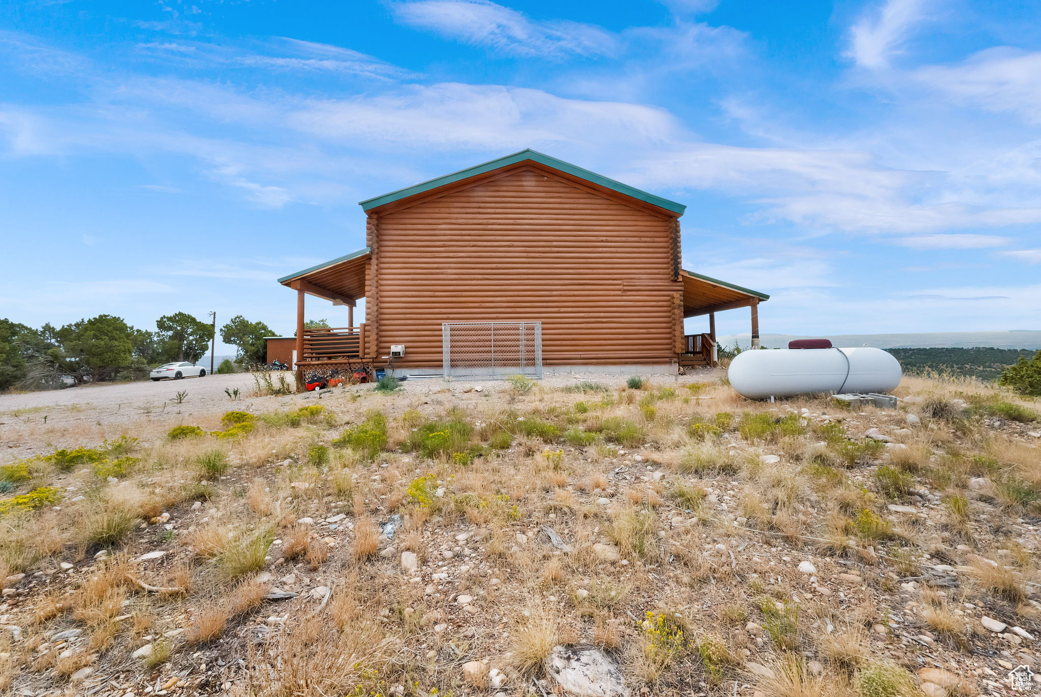 BANDANNA RANCH - Residential