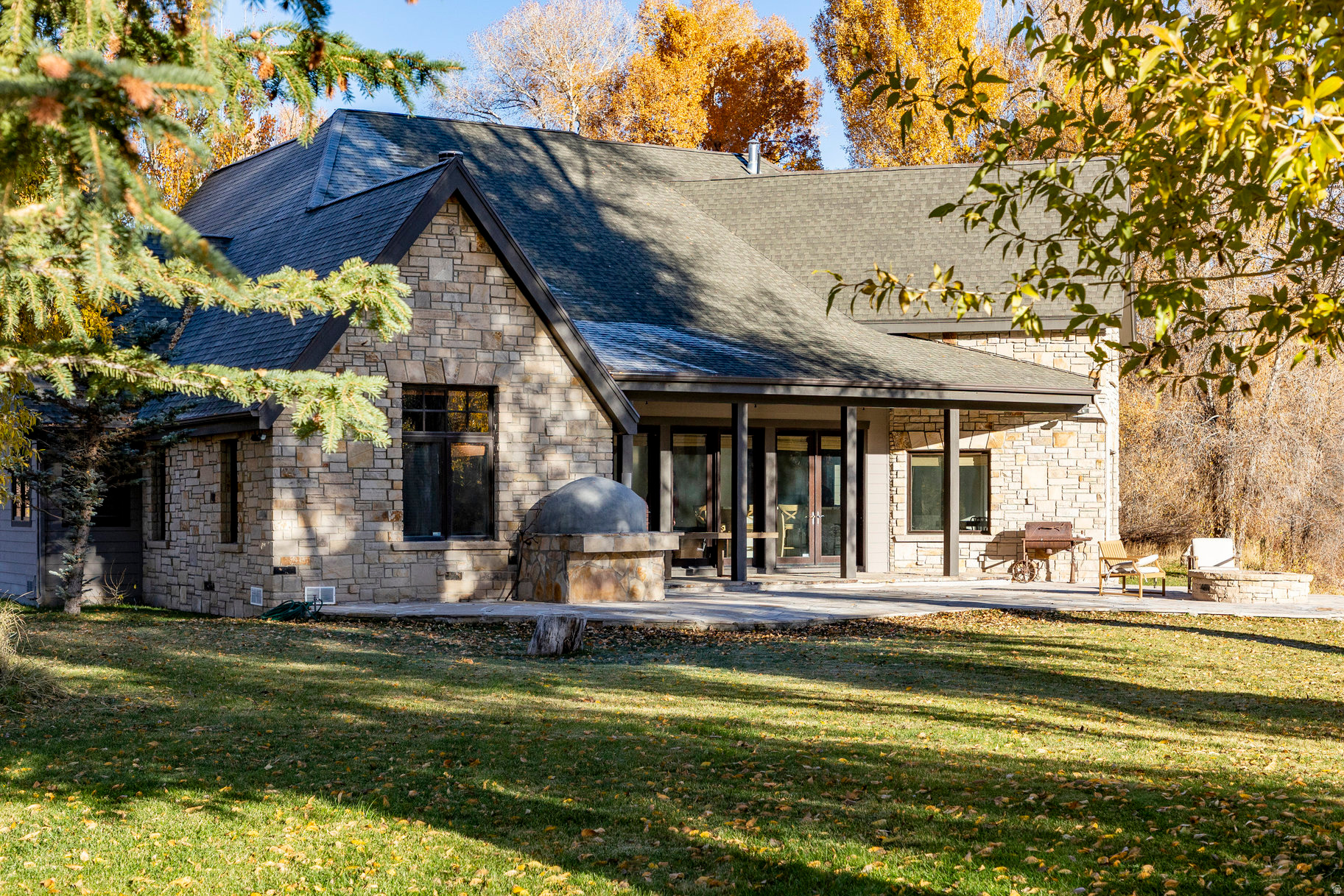 RIVER VALLEY RANCH - Residential